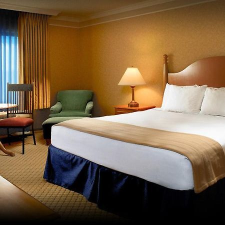 Xandria Hotel Warri Bagian luar foto